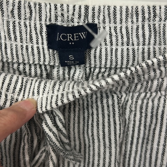 J. Crew Black and White Striped elastic High Waist Shorts size small - Picture 3 of 6